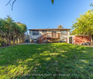 105 White Heather Boulevard #Main - Photo 1