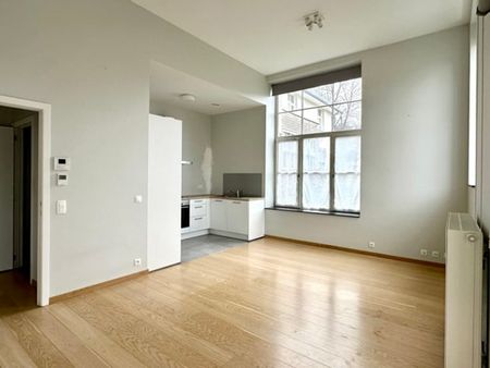 Appartement te huur - Foto 2