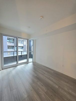 For Lease - 110 Broadway Avenue Unit# 315 S, Toronto, Ontario - Photo 1