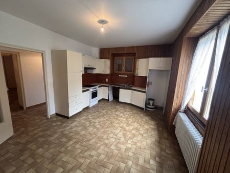 Location appartement 4 pièces 109.8 m² à Scionzier (74950) - Photo 2