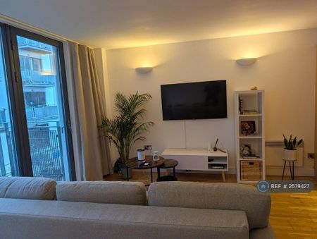 1 bedroom flat to rent - Photo 2