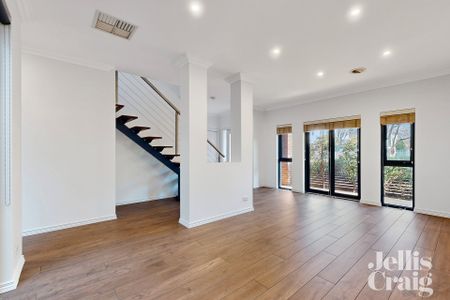 31 Wakefield Street, Kensington - Photo 2