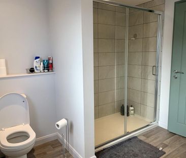 2 bedroom flat to rent - Photo 6