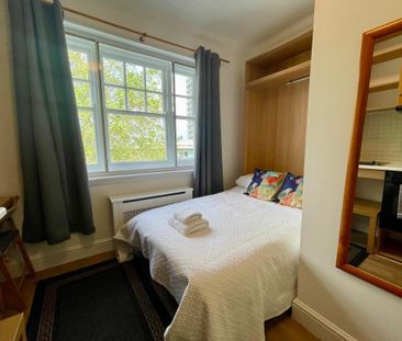 Flat 422 Fulham Palace Road, Fulham W6 9HH - Photo 1