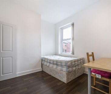 4 bed maisonette to rent in Salters Road, Gosforth, NE3 - Photo 3