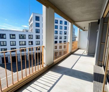 Modern und lichtdurchflutet: 2-Zimmer-Wohnung mit XXL-Loggia - 3. O... - Foto 6