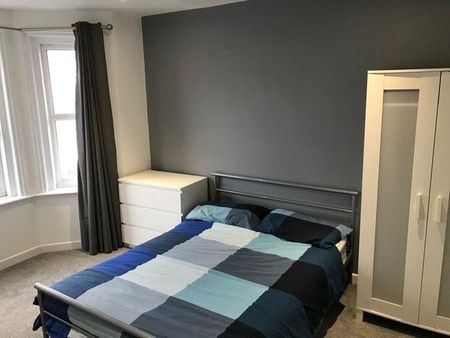 5 bedroom detached house to rent - Photo 5