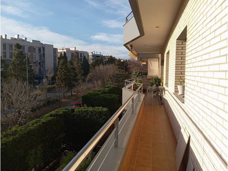 Piso de alquiler en Carretera Vallvidrera, Colomer - Photo 2