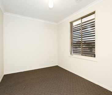 56 Blake Street, Reservoir - Photo 3