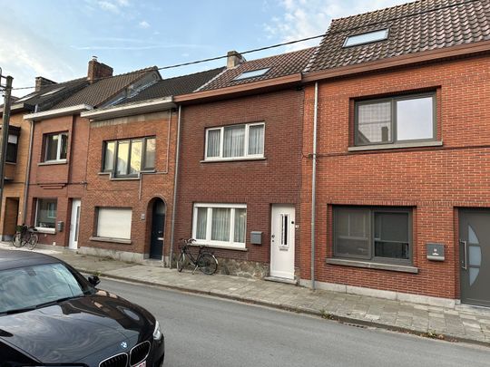 Gerenoveerde woning op een absolute toplocatie in Merelbeke - Foto 1