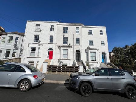 1 bedroom flat to rent - Photo 4