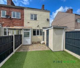 2 BEDROOM House - End Terrace - Photo 1