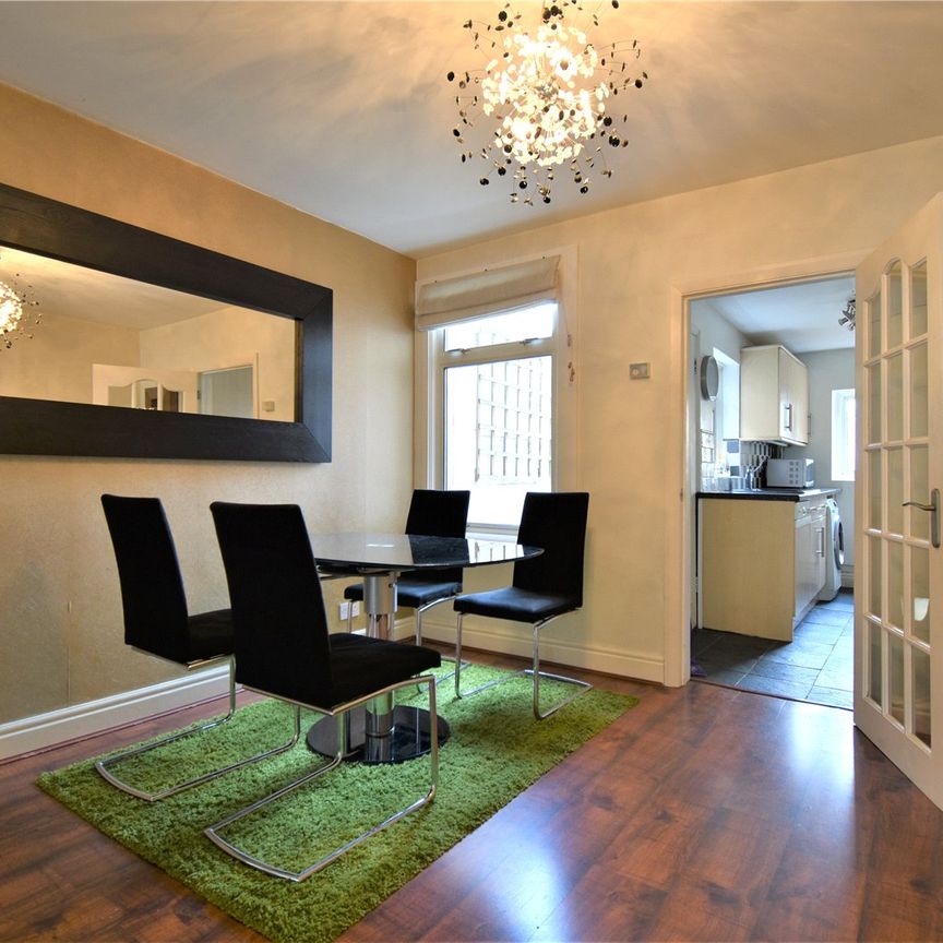 2 bedroom house to rent - Photo 1