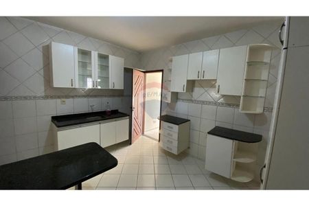 ALUGO CASA 3 QTOS, SENDO 1 SUITE, COM PISCINA. CIDADE VERDE - NOVA PARNAMIRIM-RN - Foto 3
