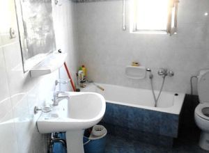 Studio/Γκαρσονιέρα για ενοικίαση - Κυψέλη - Photo 1