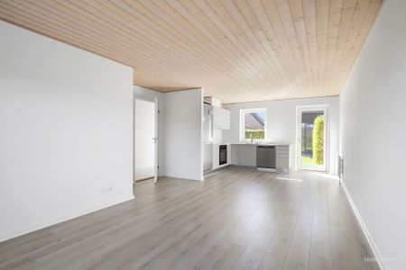 Attraktiv lejebolig i Fraugde, med gratis parkering og familievenligt - Foto 3