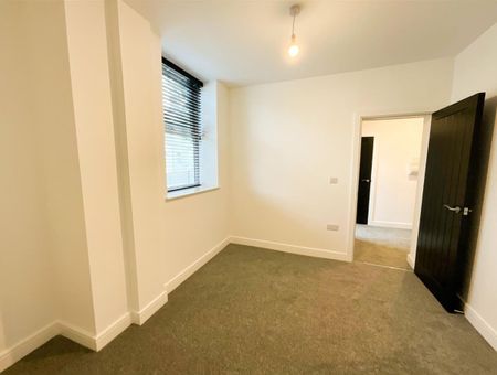 The Old Court House - Photo 5