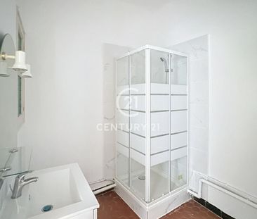 Location Appartement 2 pièces 51m² AUBAGNE 13400 - Photo 5