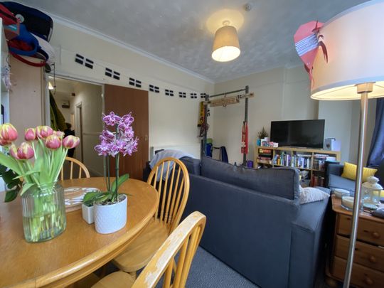 Allensbank Road, Heath - Photo 1