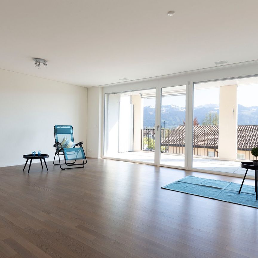 2.5 Zimmer, 68 m², 2. Stock - Photo 1