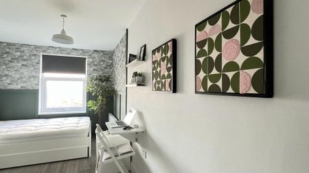 Studio to rent - Photo 5