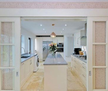 3 bedroom detached bungalow to rent - Photo 5