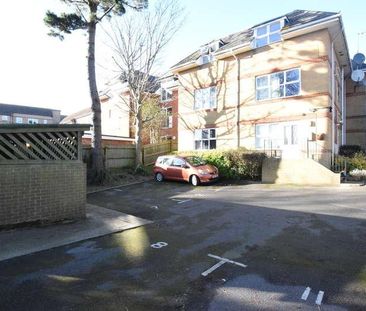 Reefside, Florence Road, Boscombe, BH5 - Photo 3