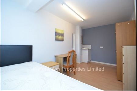 4 Bedroom Houses, University Leeds City Centre - Photo 5