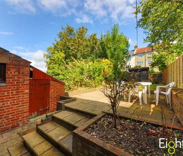 Coombe Road, Brighton, BN2 - Photo 2