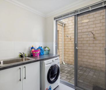 50B Frederick Street, Belmont. - Photo 1