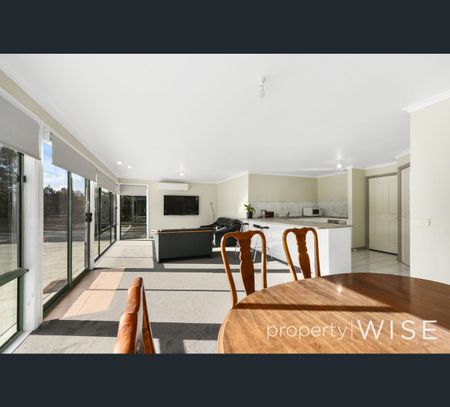 2/152 Blackstone Road, Blackstone Heights, Tas 7250 - Photo 3