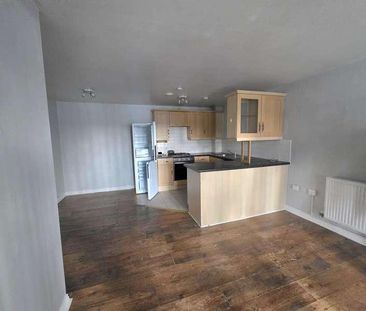 Capstan Drive, Rainham, RM13 - Photo 2