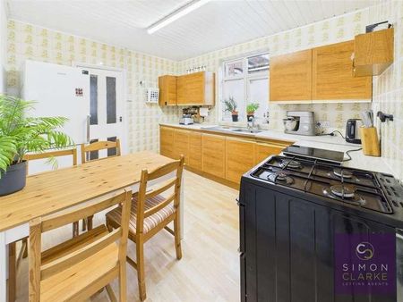 Long Lane, Finchley Central, N3 - Photo 3