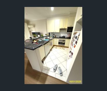 1 Bed 1 Bath 1 Car Unit on level 3 - Photo 4