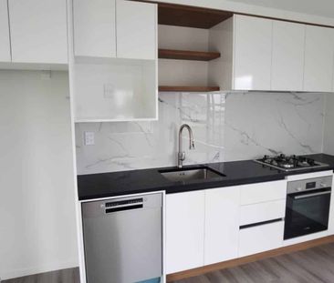 3 bedrooms with 2 bathrooms - Photo 4