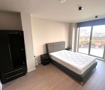 Fully Furnished Two Double Bedroom Apartment with an allocated park... - Photo 4