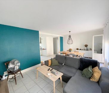Location Appartement 3 pièces 65m² CHALON SUR SAONE 71100 - Photo 2