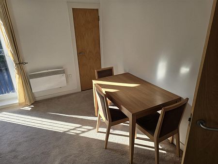 1 Bed Flat To Let on Wove Court, Preston - Photo 5