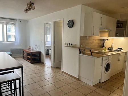 Location Appartement 2 pièces Meublé 34m² STE GENEVIEVE DES BOIS 91700 - Photo 2