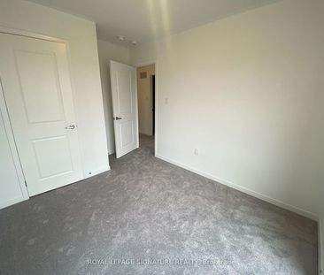 For Lease - 785 Conlin Road, Oshawa, Ontario - Photo 4