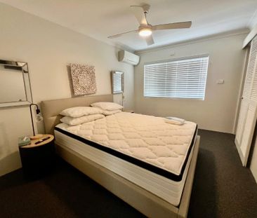 CAIRNS CITY APARTMENT, IN SOUGHT LOCATION! - Photo 2