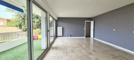 Vente d'un appartement 4 pièces (114 m²) à SAINT GEORGES DE DIDONNE - Photo 3