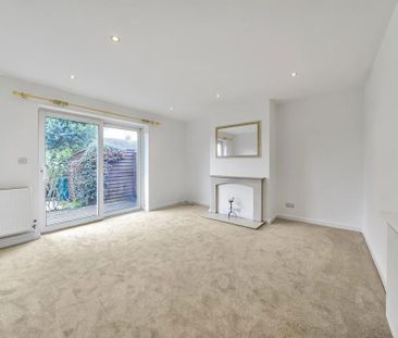 2 bedroom bungalow to rent - Photo 3