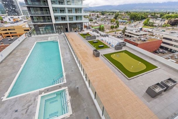 Beautiful 16th Floor Condo – BRAND NEW – WATER BY THE PARK - Photo 1