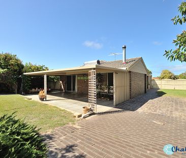 ATTRACTIVE, WELL PRESENTED 3x1 HOME! - Photo 3