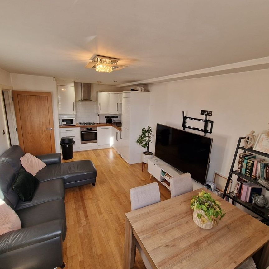 1 Bed Flat, Spence Court, SE25 - Photo 1