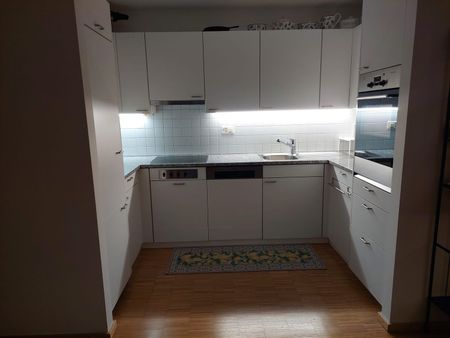2.5 Zimmer, 90 m², 2. Stock - Photo 4