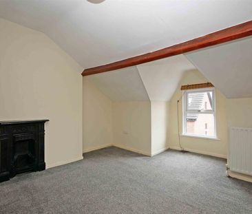 27 Park Parade, - Photo 4