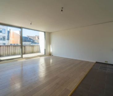 Gerenoveerd appartement met zuidgericht terras op toplocatie vlakbi... - Foto 2