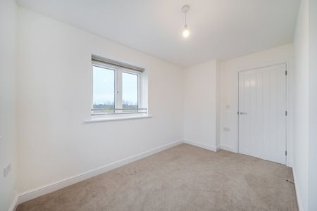 Kingfisher Drive - Photo 3